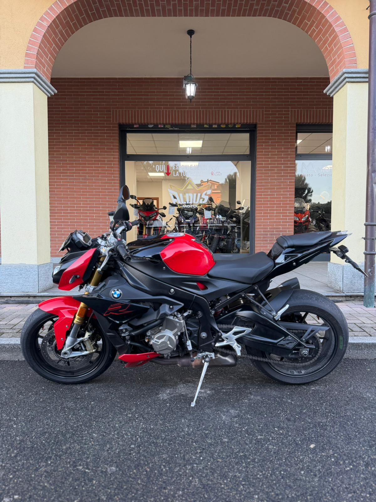 MA Motor Point